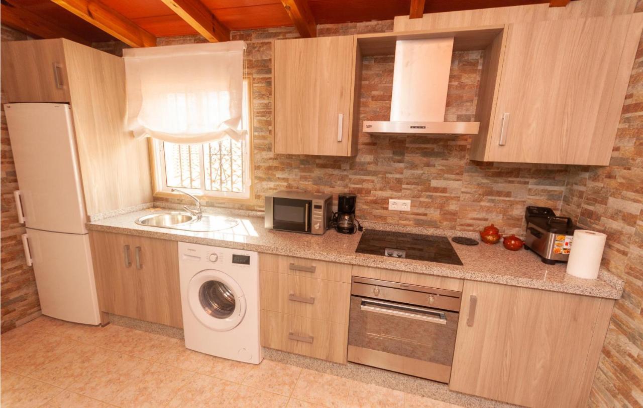 Awesome Home In Antequera With Wifi 외부 사진