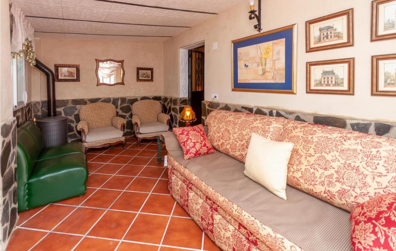 Awesome Home In Antequera With Wifi 외부 사진