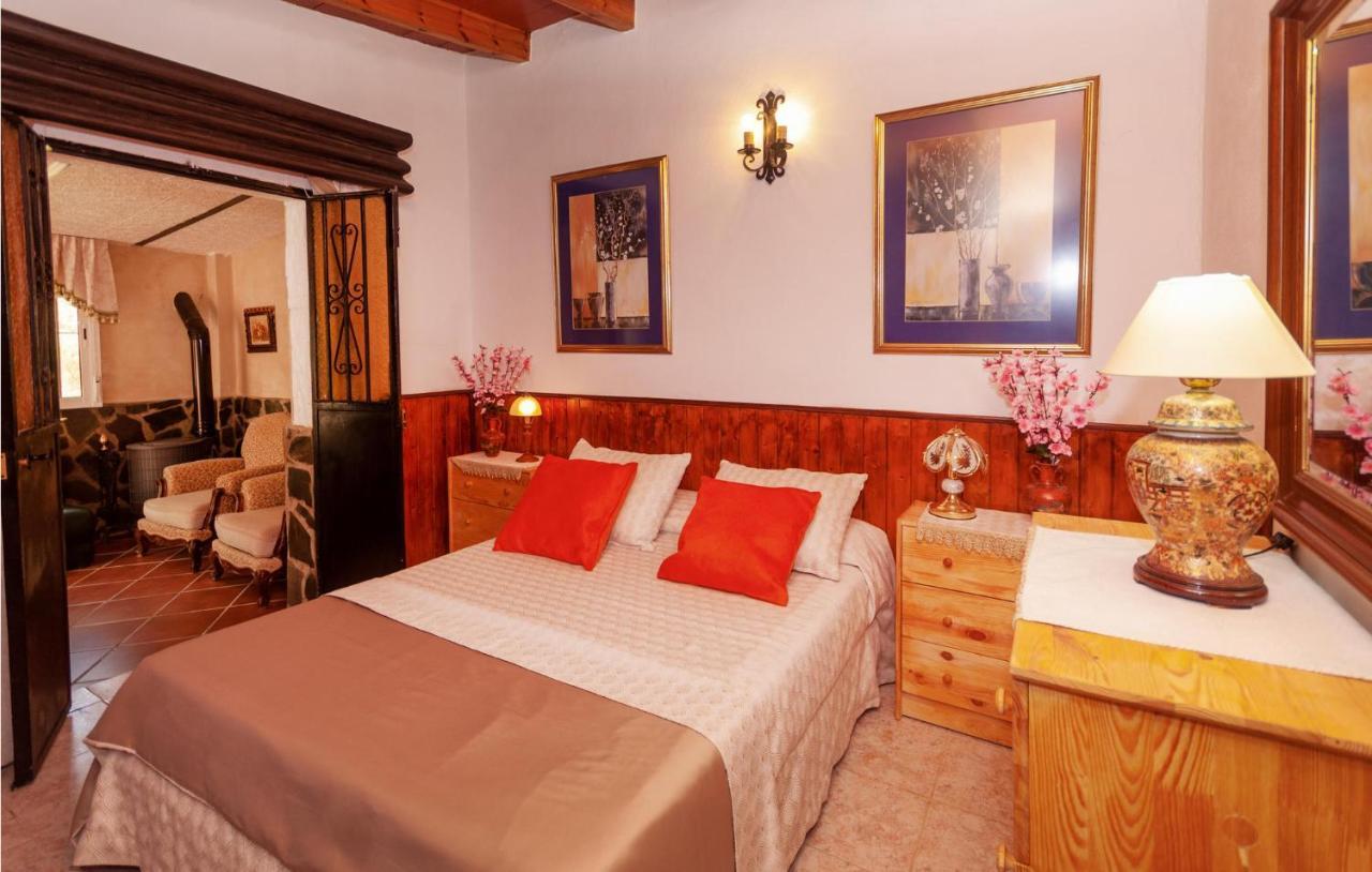 Awesome Home In Antequera With Wifi 외부 사진